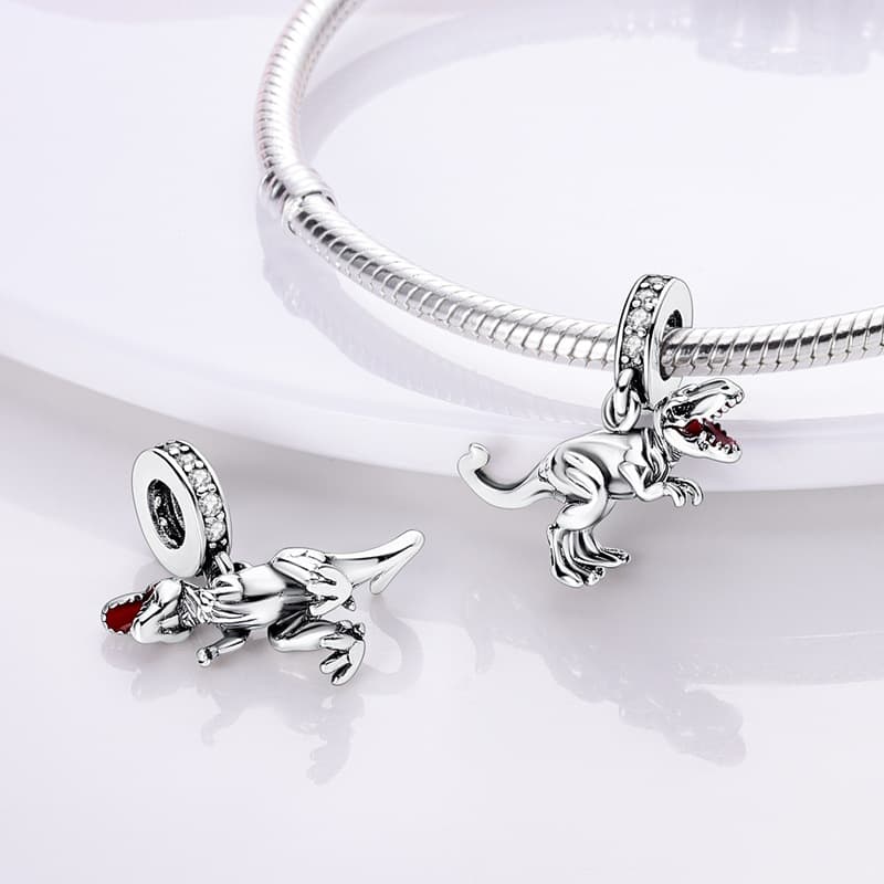 Dragon Charm, detail image 2