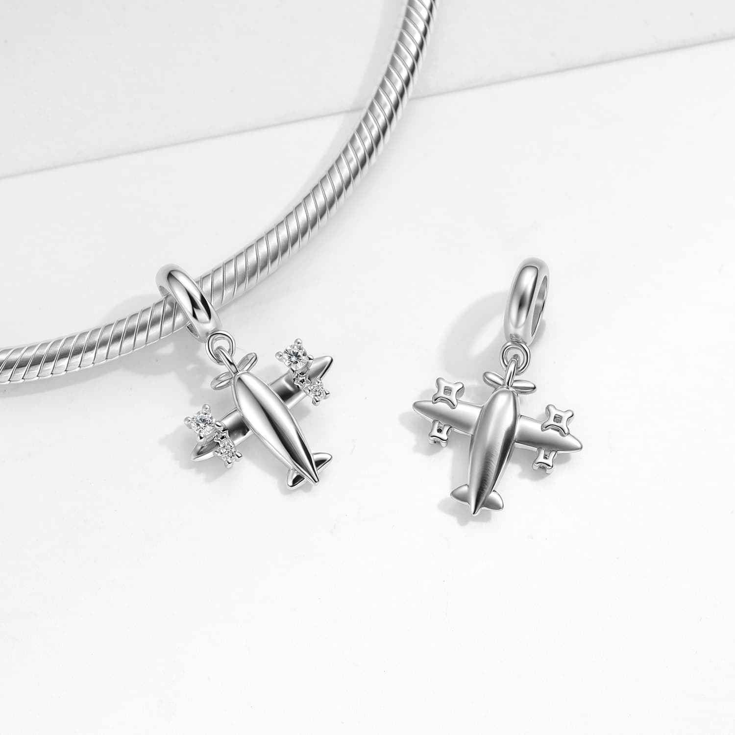 Airplane charm, detail image 2