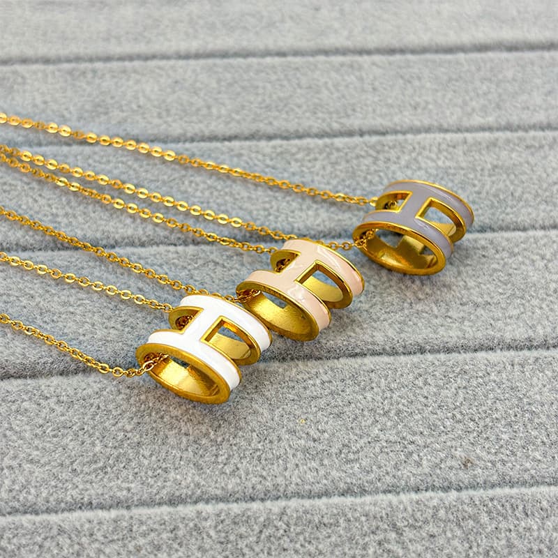 French style light luxury drop glazed enamel H-letter necklace necklace necklace, detail image 2