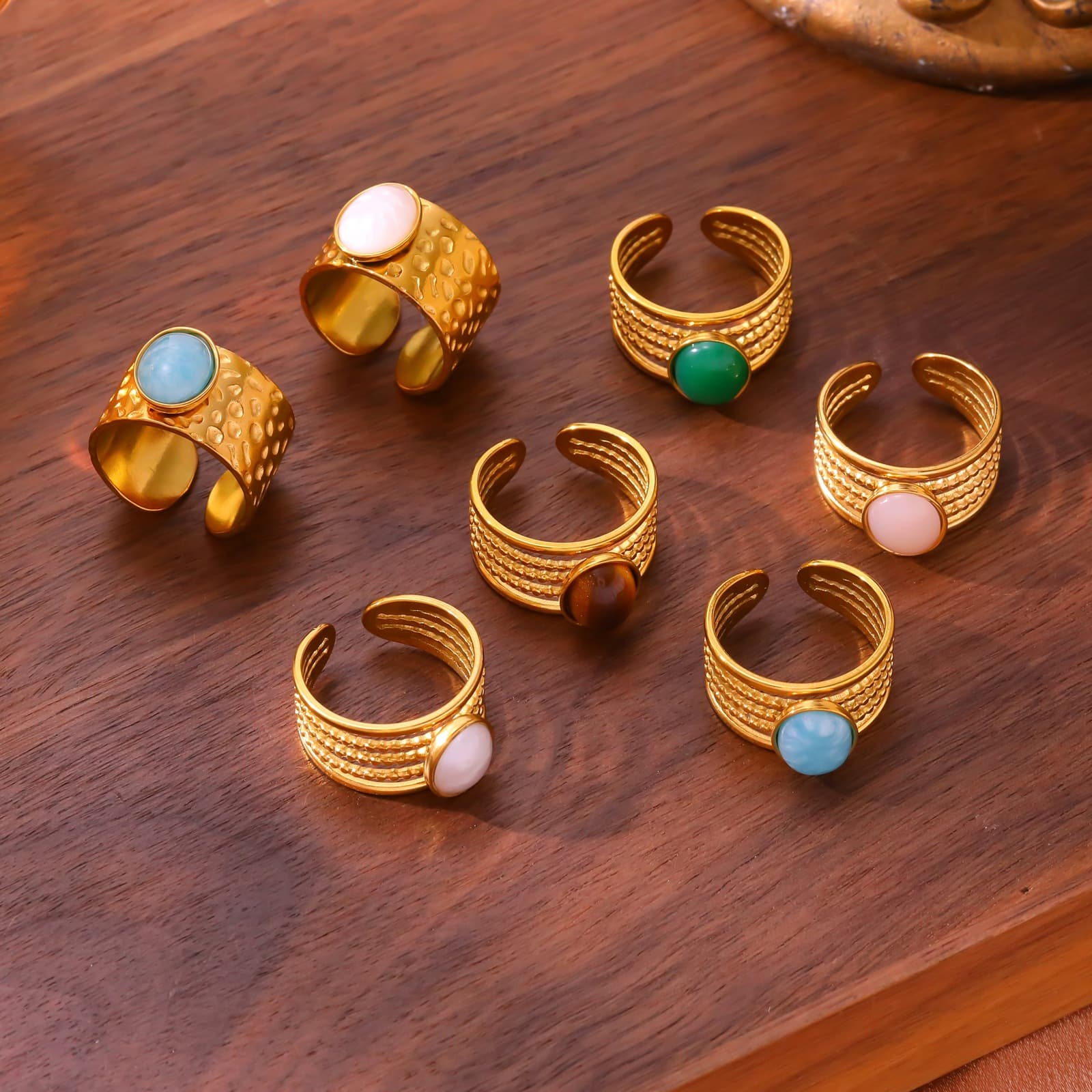 Vintage stainless steel ring 18k gold-plated ring inlaid with natural gemstones, detail image 2