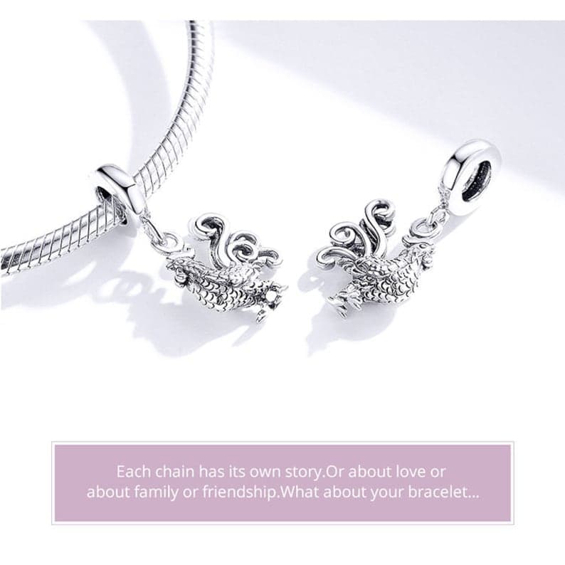 Rooster charm, detail image 2