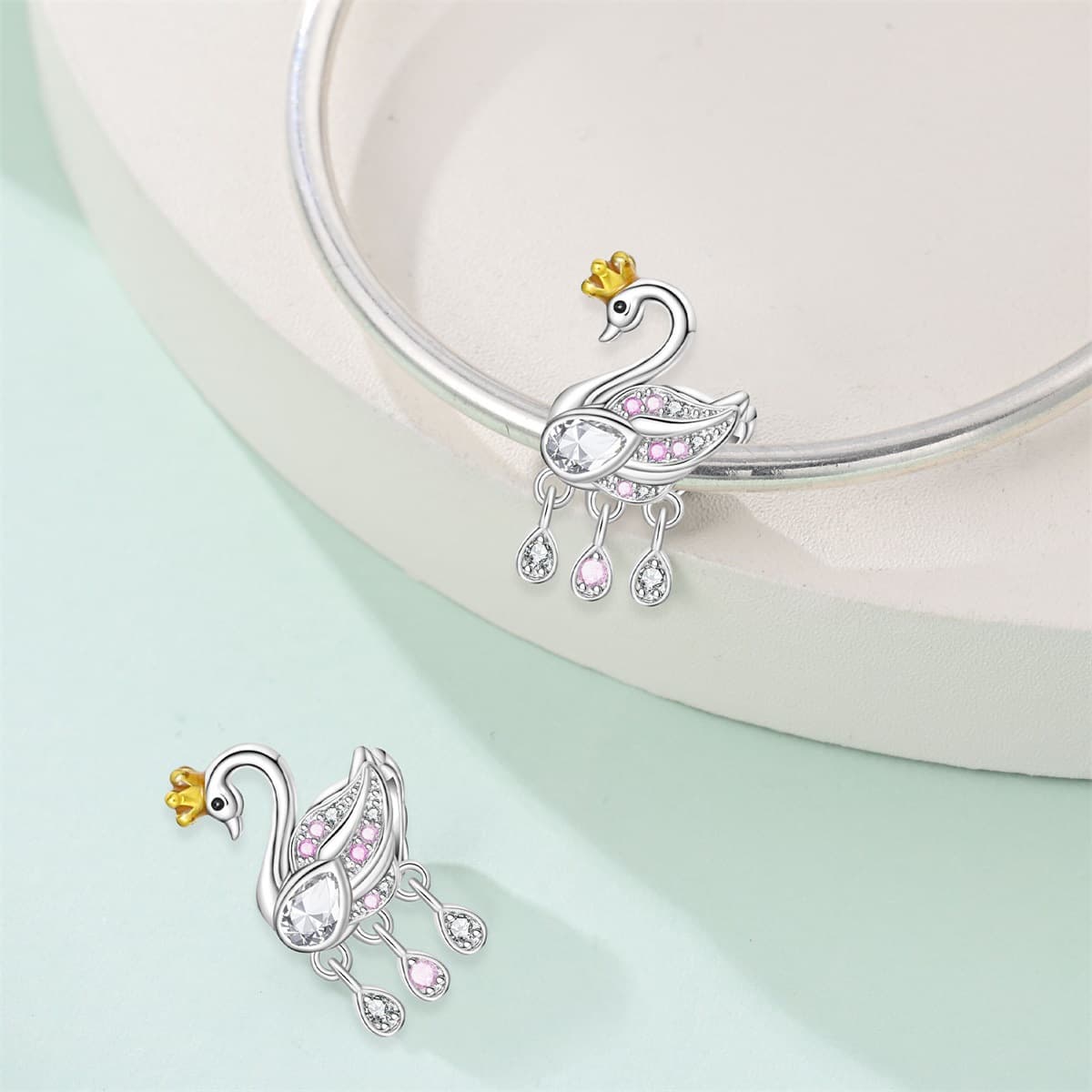 Swan charm, detail image 2