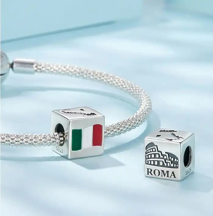 Italy charm, detail image 2