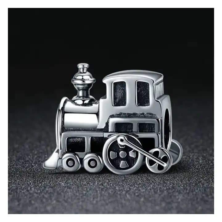Train charm, detail image 2