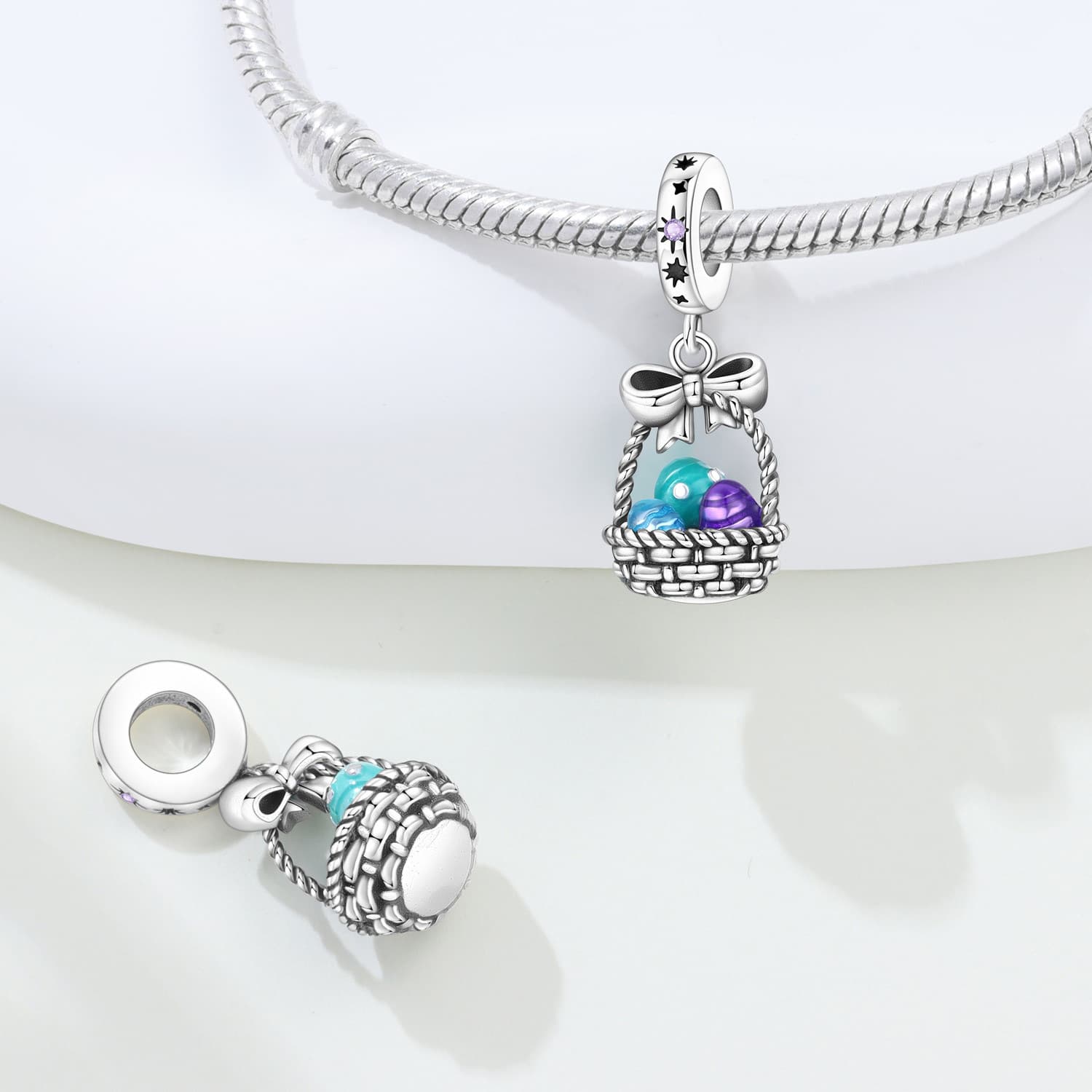 Easter egg basket charm, detail image 2