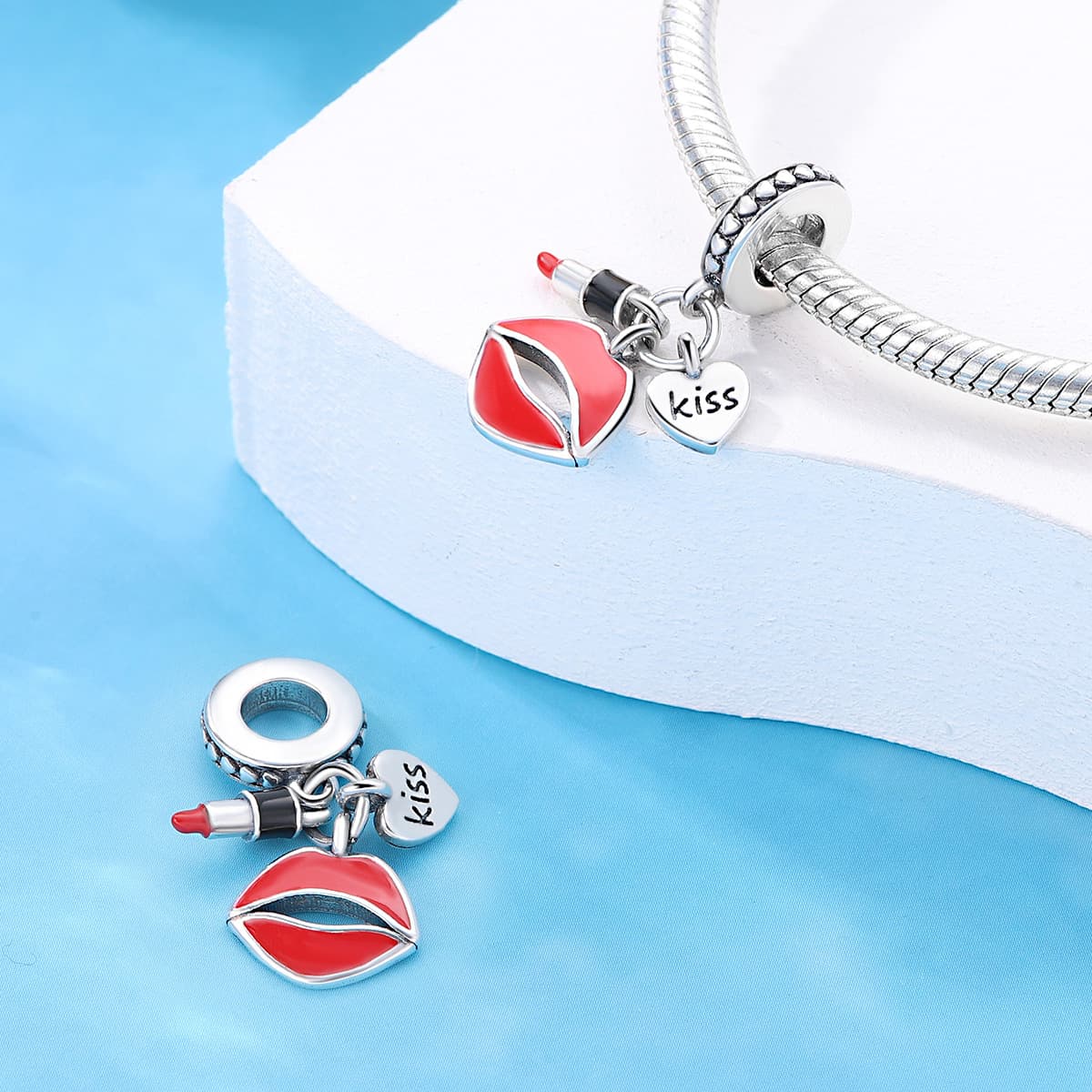 Lips & Lipstick Charm, detail image 2
