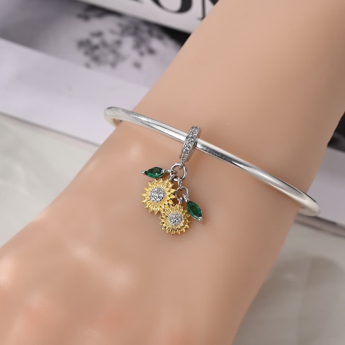 Two Sunflowers Charm, detail image 2