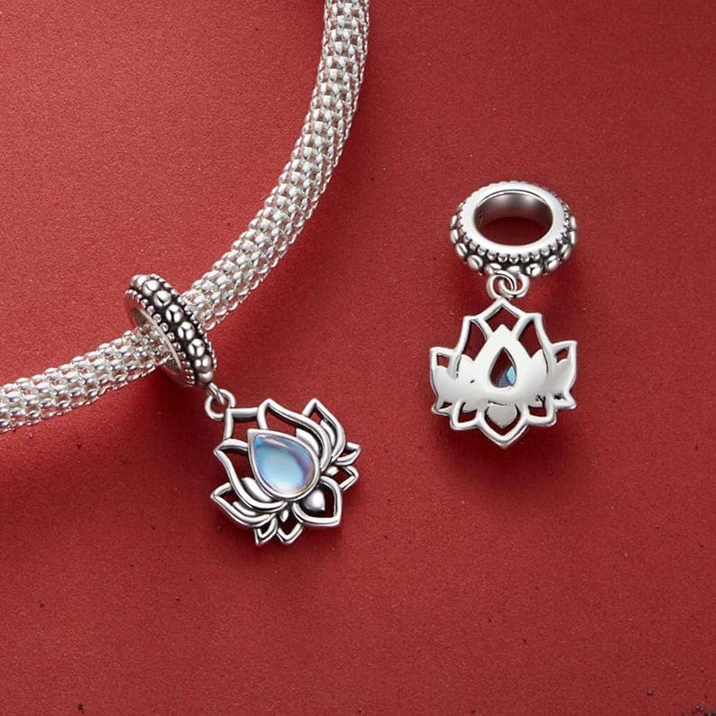 Lotus charm, detail image 2